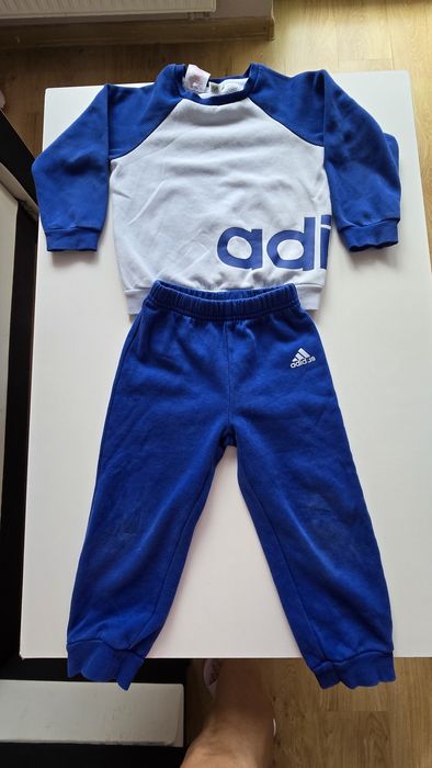 Dres adidas niebieski