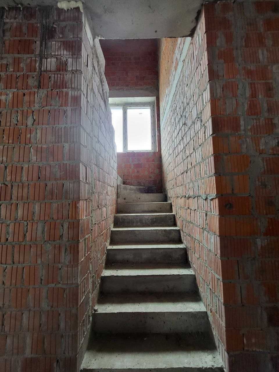 Продаж котеджу Dupleks house у м. Львові, вул. Голубця