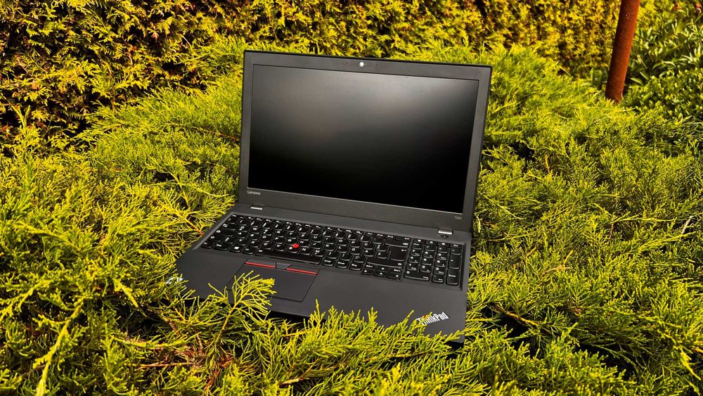 Lenovo ThinkPad T560 i5-6300U 8GB DDR3 Новий акумулятор Без SSD 15.6"