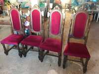 4 Cadeiras de madeira com veludo vermelho