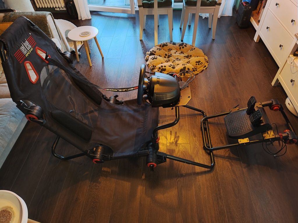 Fotel gamingowy + kierownica t150