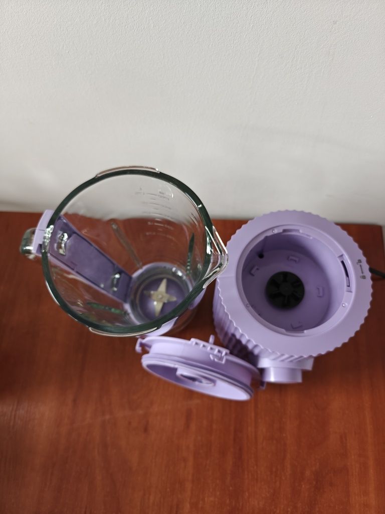 Nowy Blender kielichowy 600 w