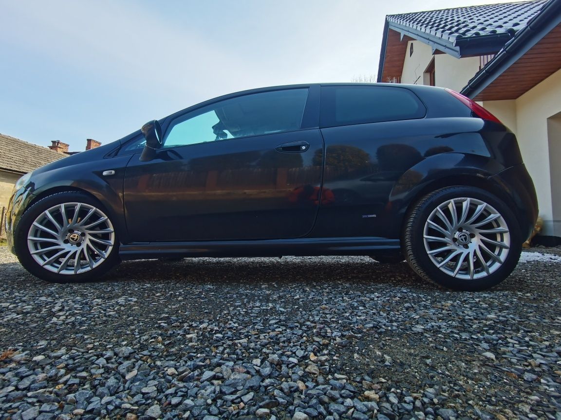 Fiat Grande punto 1.9 jtd 130km Sport