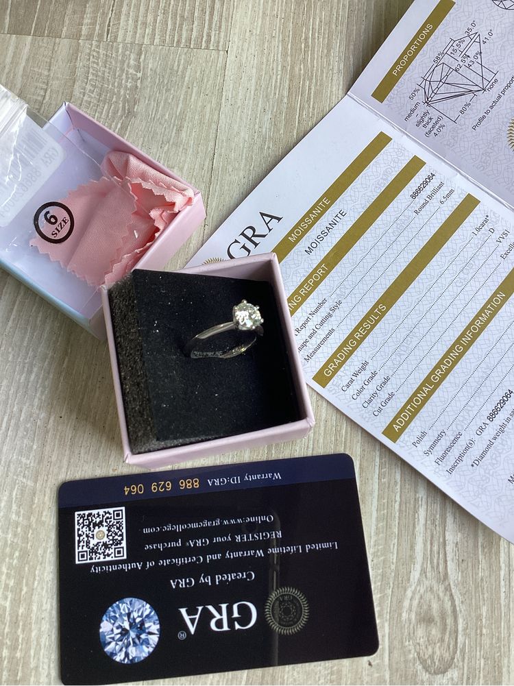 Pierścionek 925 z jednokaratowym lab diamentem Moissanite