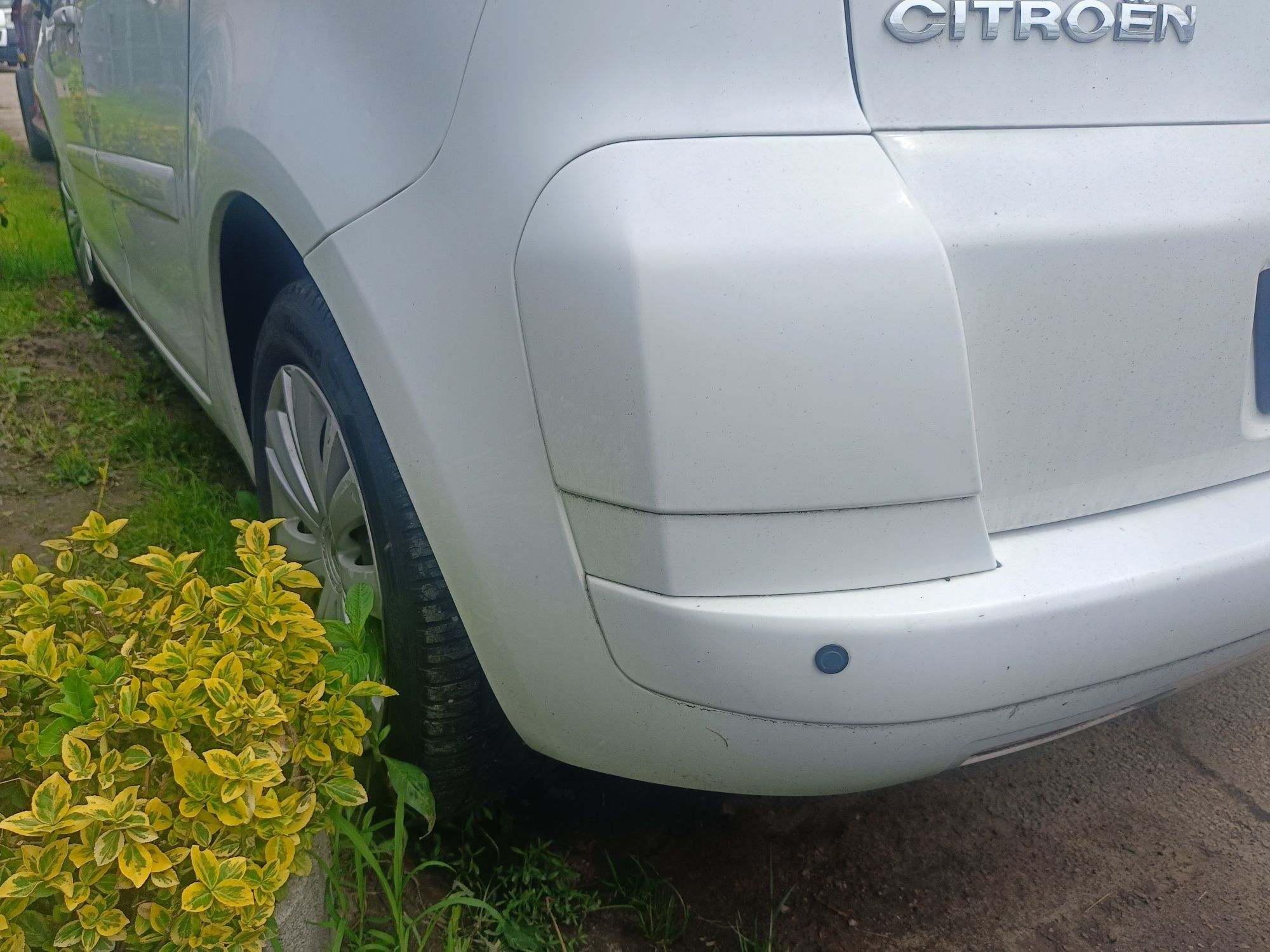 Citroen C4 Picasso Zderzak Tył Tylny EWPA