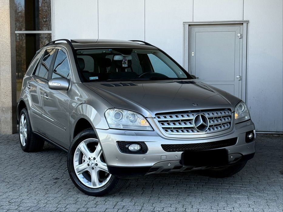 Mercedes ML420 CDI 306KM *4x4* Pneumatyka* Alkantara*Xenon*Hak*Sliczny