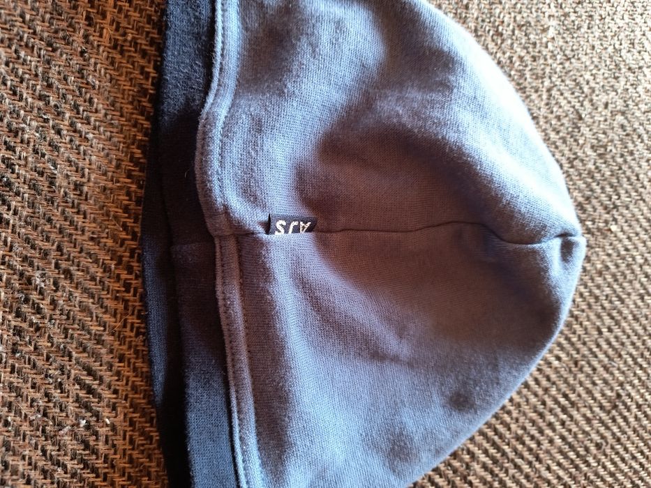 Sprzedam czapkę rozmiar 48-50