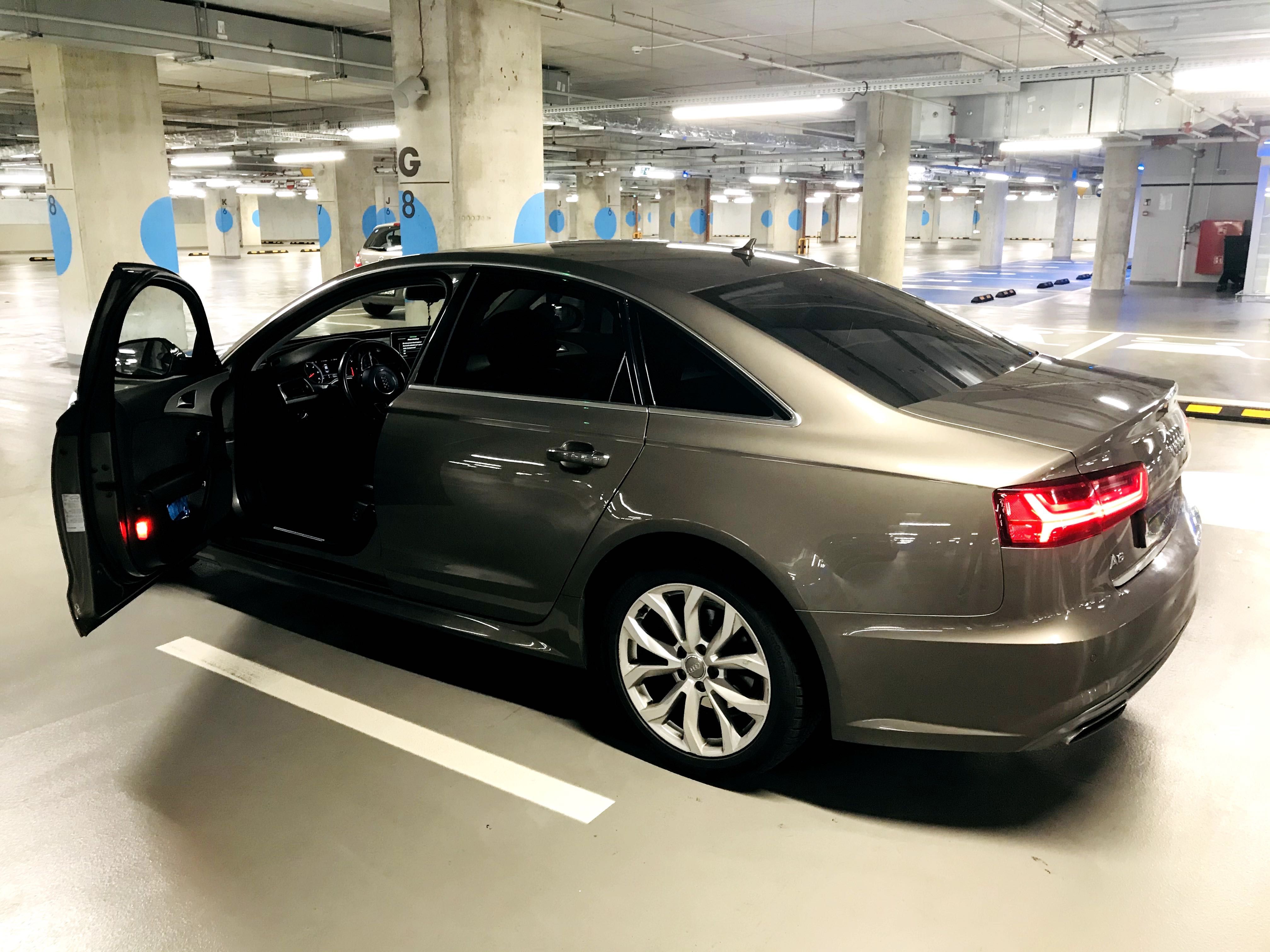 SPRZEDAM / AUDI A6 C7 / 2.0 TDI 190KM / S-line / Matrix