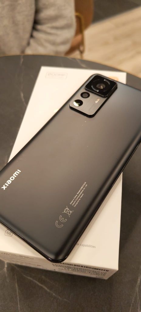 Xiaomi 12T Pro semi novo