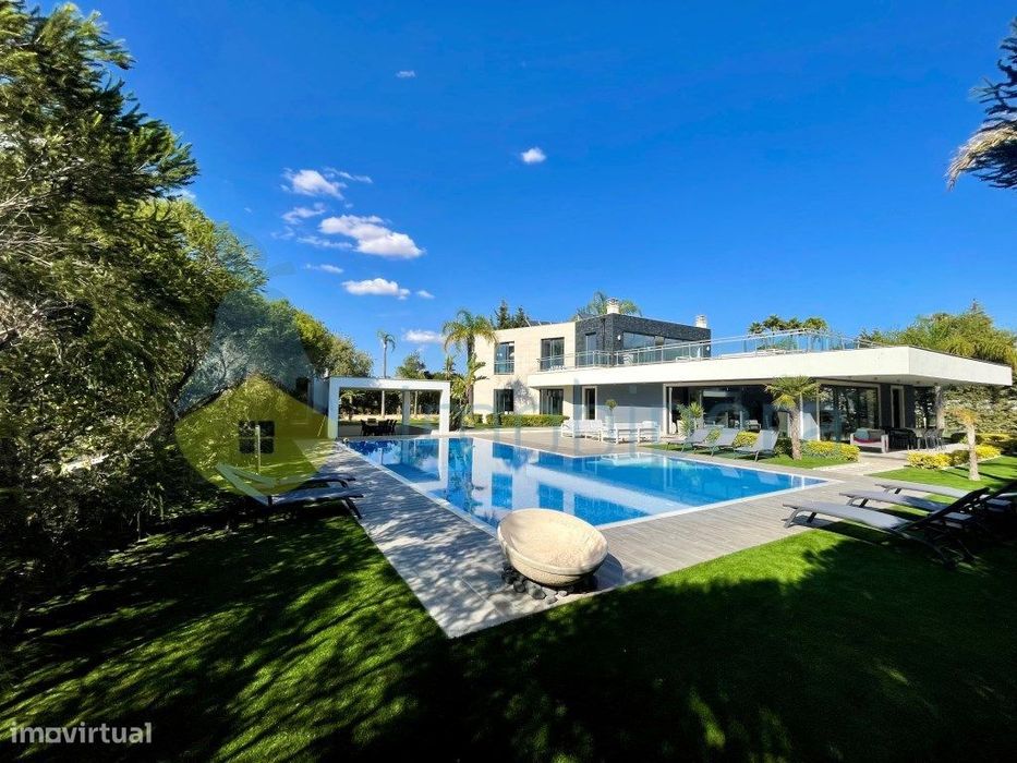 Moradia T4 frente mar