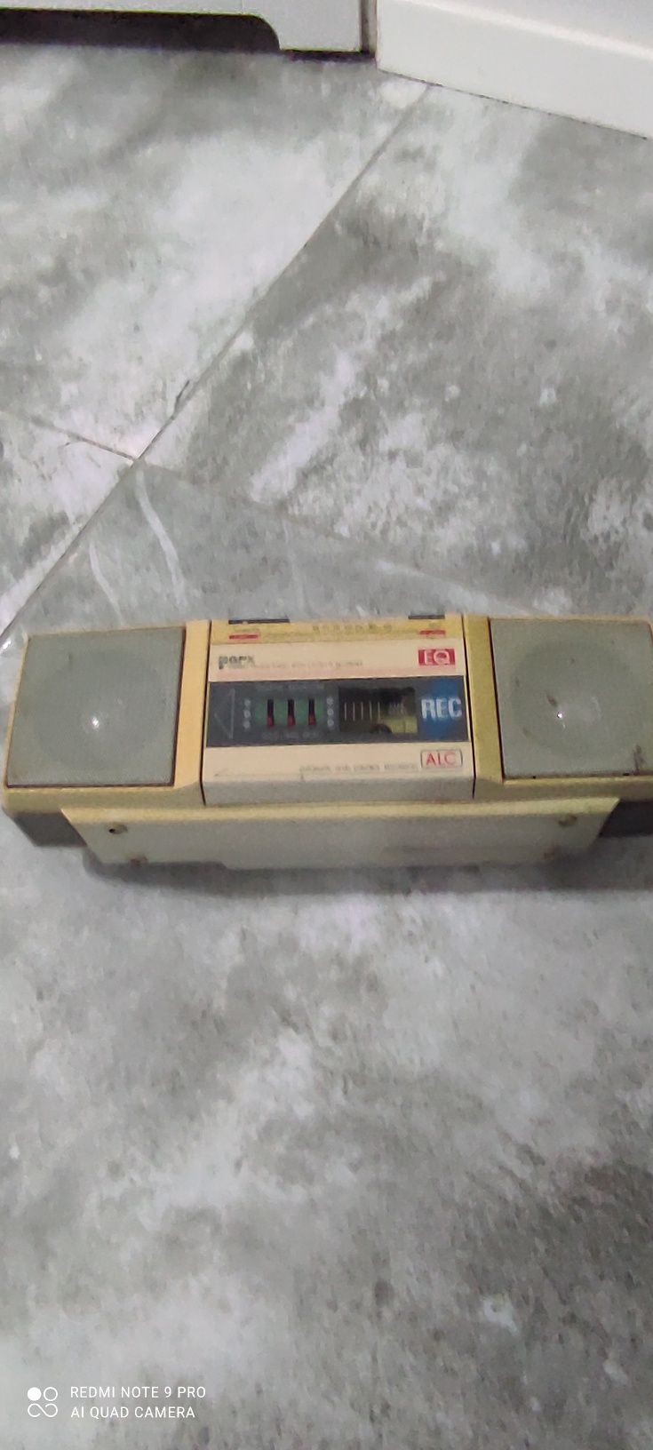 Radio GPX C 835
 
Radio GPX C 835 Stereo AM/FM na kasetę Spr 
 
Radio