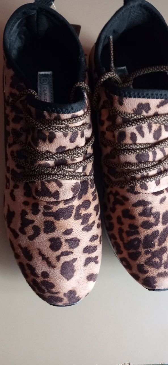 Nowe adidasy panterka 37