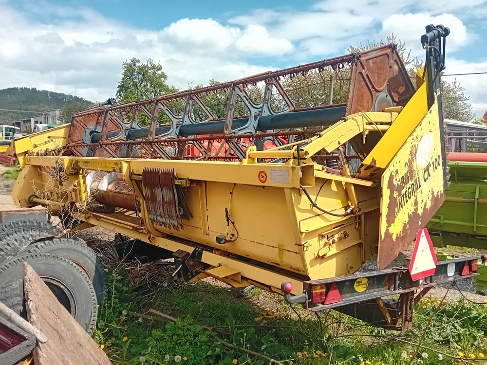 New Holland TX 68 plus  rok 2000