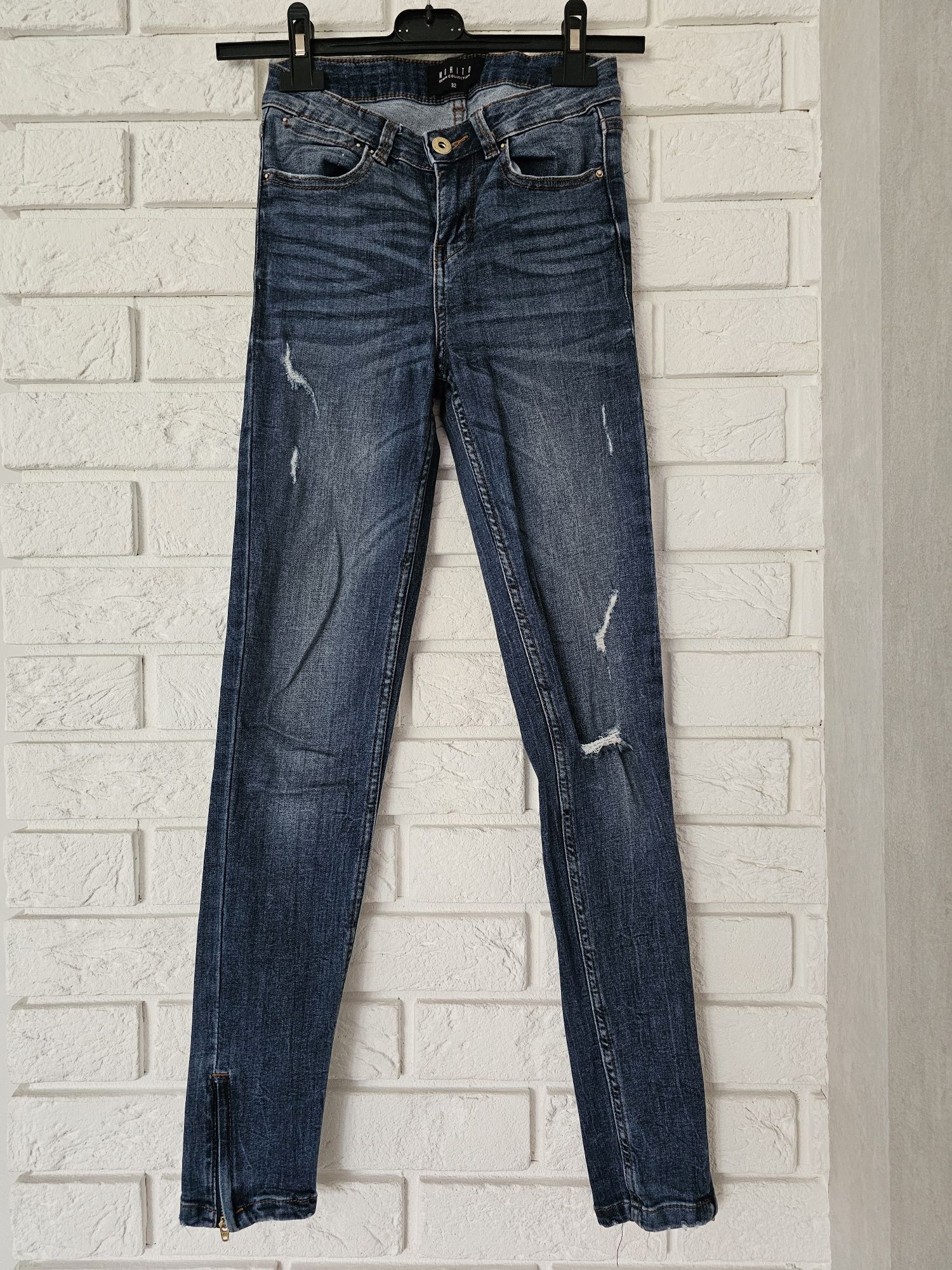 Jeansy rurki skinny Mohito 32/XXS