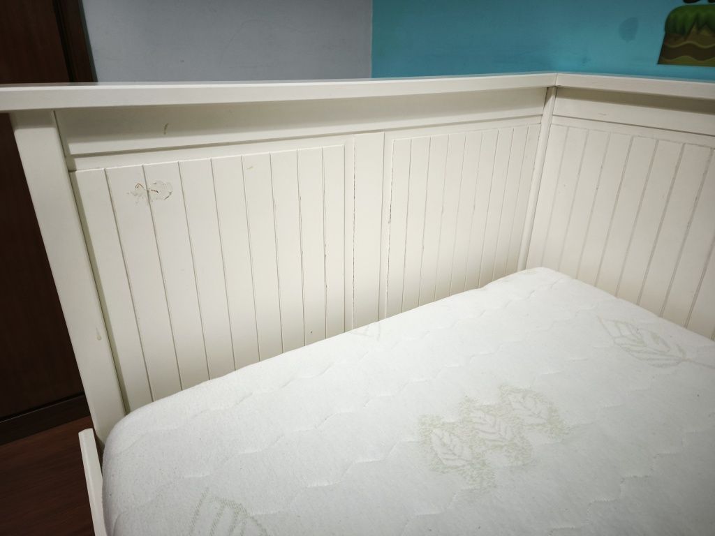 Vendo cama IKEA Hemnes dupla com dois colchões ortopédicos
