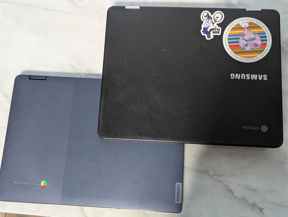 Лот ноутбуків з дефектом