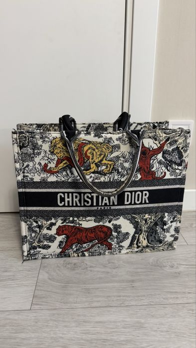 Сумка пляжная в отличном состоянии.