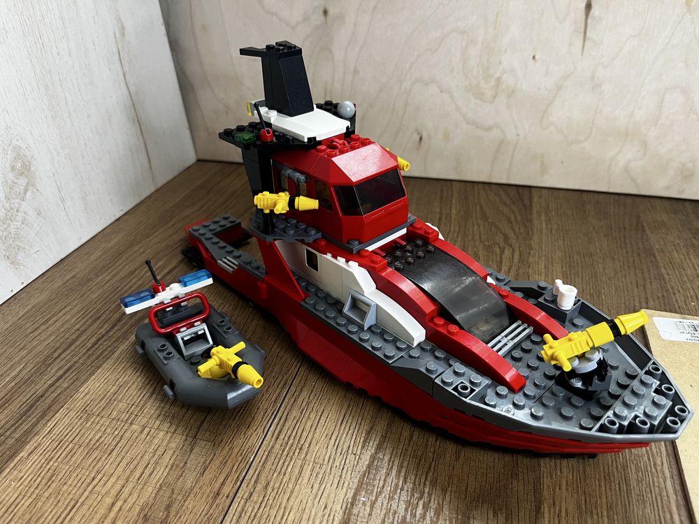 Kompletny zestaw lego 7046 straż pożarna