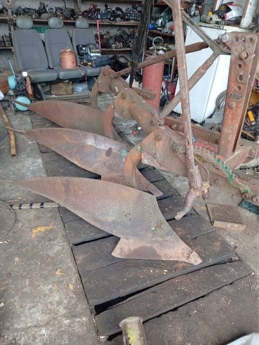 Продам плуг Квернеланд 3.36