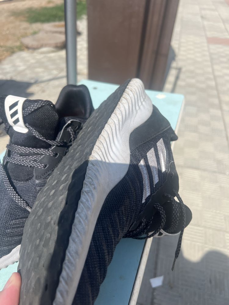 adidas 42 оригінал, 26,5 см.