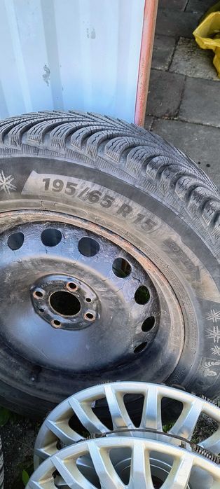 Koła 15 FIAT ,opony zimowe MICHELIN 195x65x15