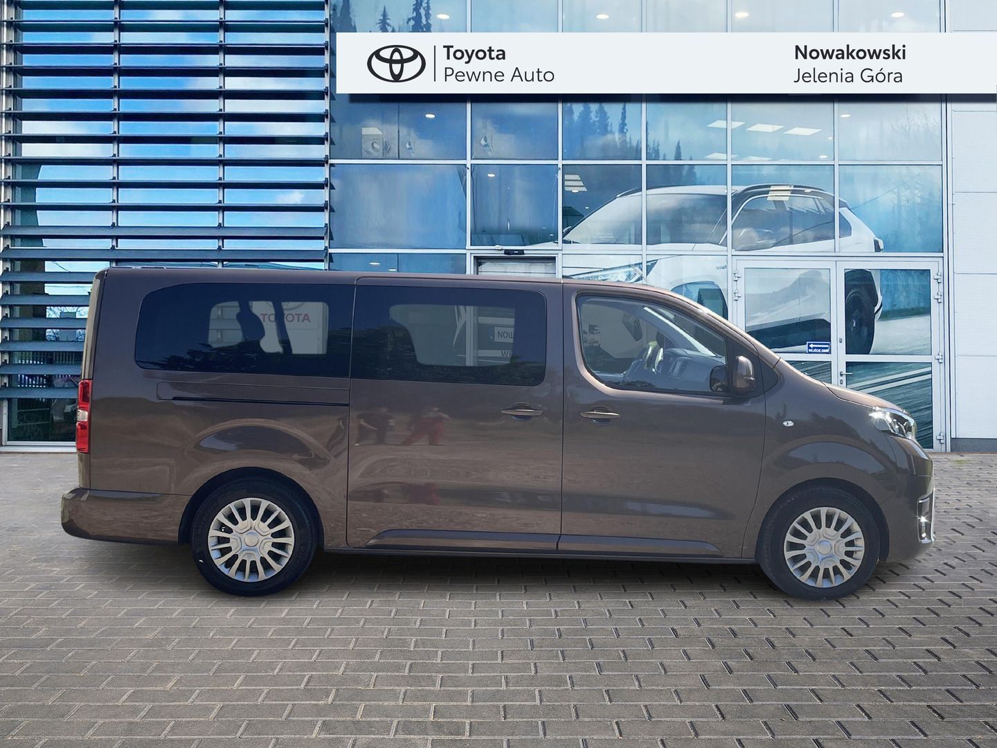 Toyota Proace Verso 2.0 D4-D Long Business