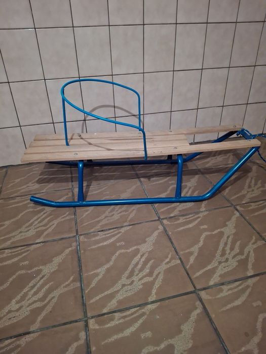 Sanki metalowo -drewniane