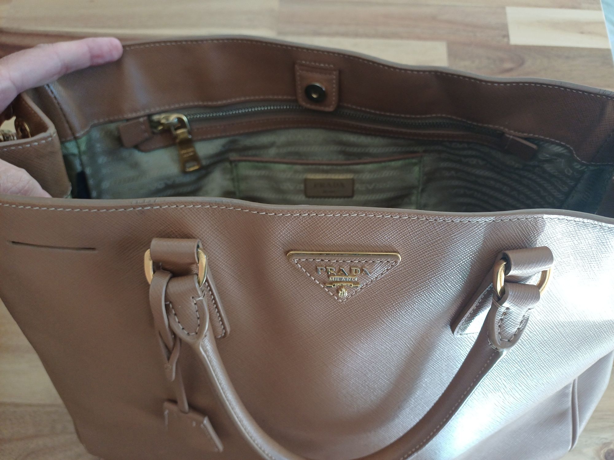 Prada Gallerie medium