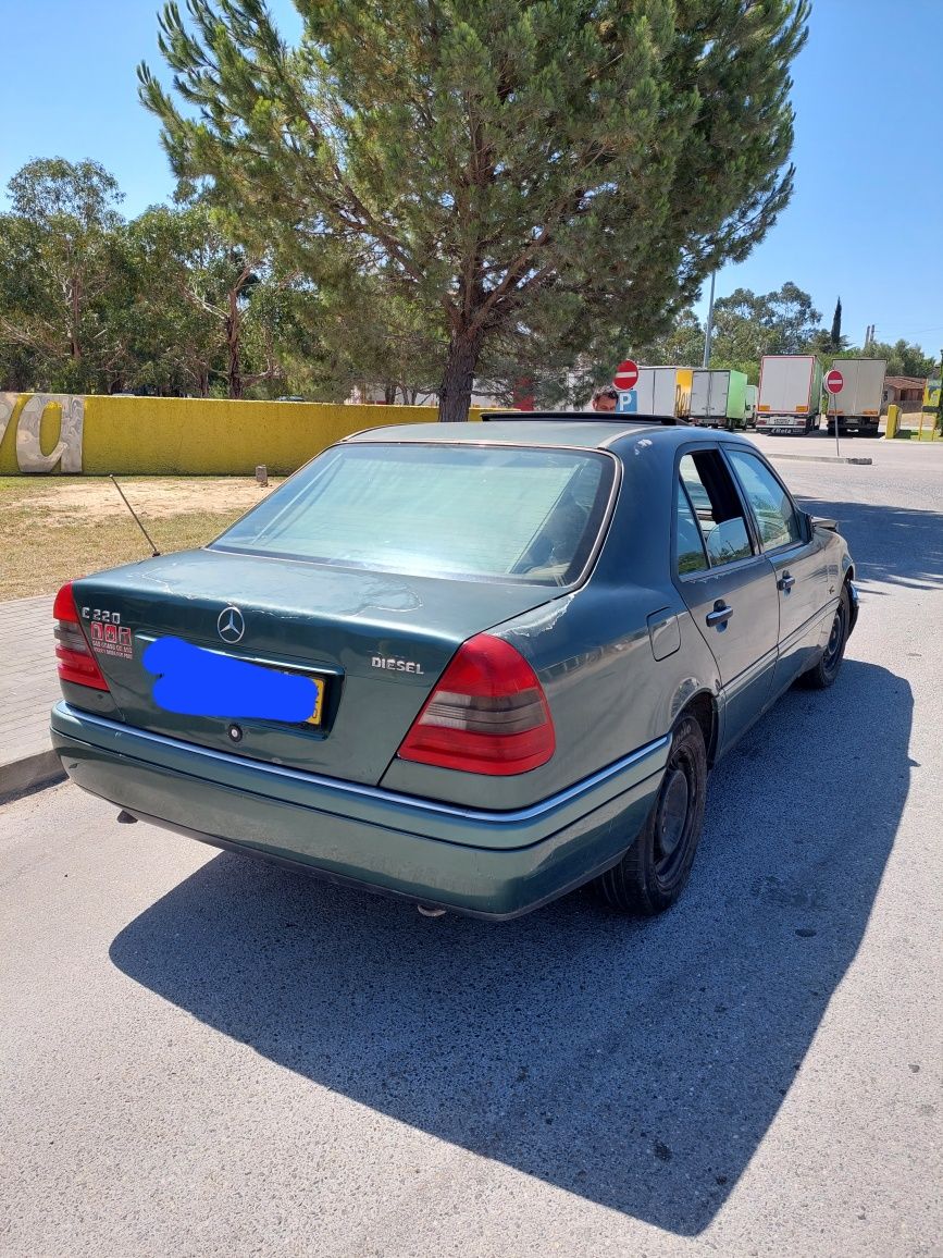 Para peças Mercedes W202 C220 ano 1994 boa mecanica e peças