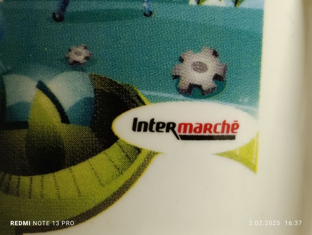 Kubek porcelanowy Intermarche