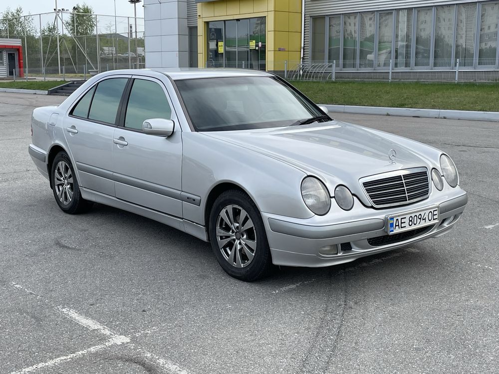 Mercedes-Benz 2001 г.в. 2.2 diesel IDEAL