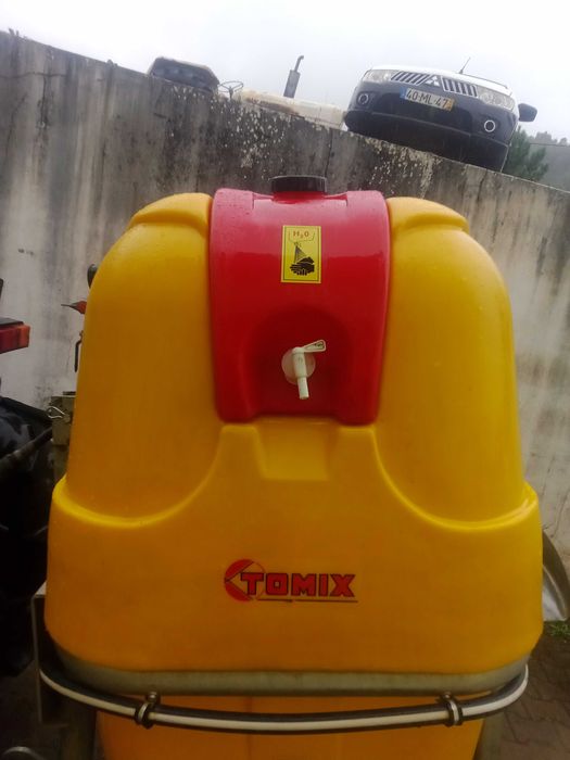 Pulverizador tomix de 600l