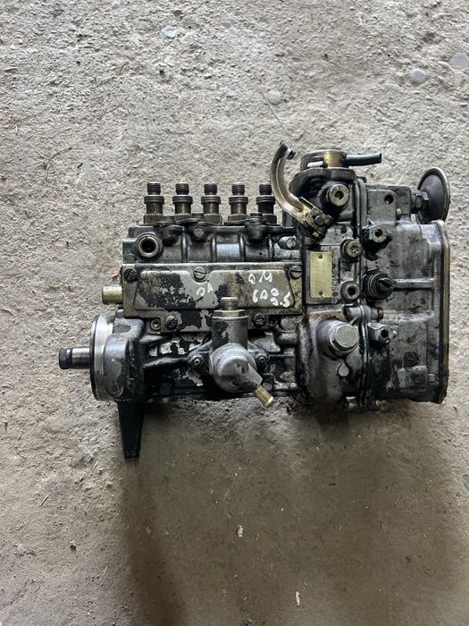 Тнвд/топливна апаратура Om602 2.5D 602 070 01 01 Mercedes W124розборка