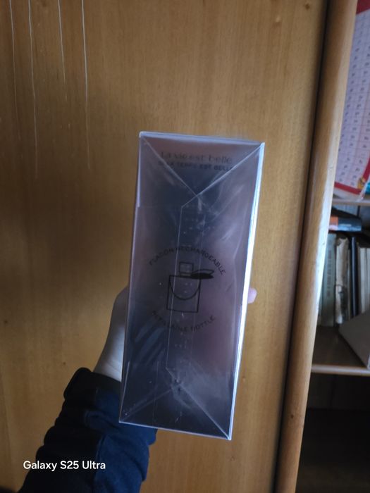 Perfume la vie est belle .