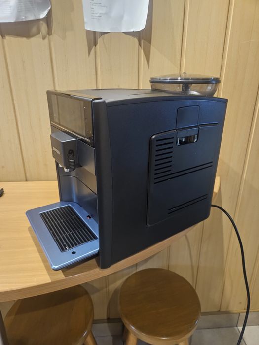 Ekspres Siemens EQ.6 plus s100