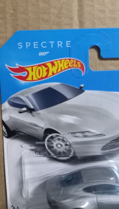 Aston martin db10 spectre 007 hot wheels