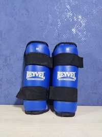 Боксерские перчатки (щитки)