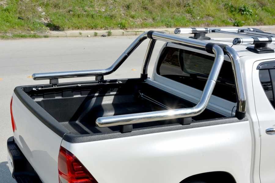 Кенгурятники Toyota Hilux 2008-2021 пороги защита бампера дуги в кузов