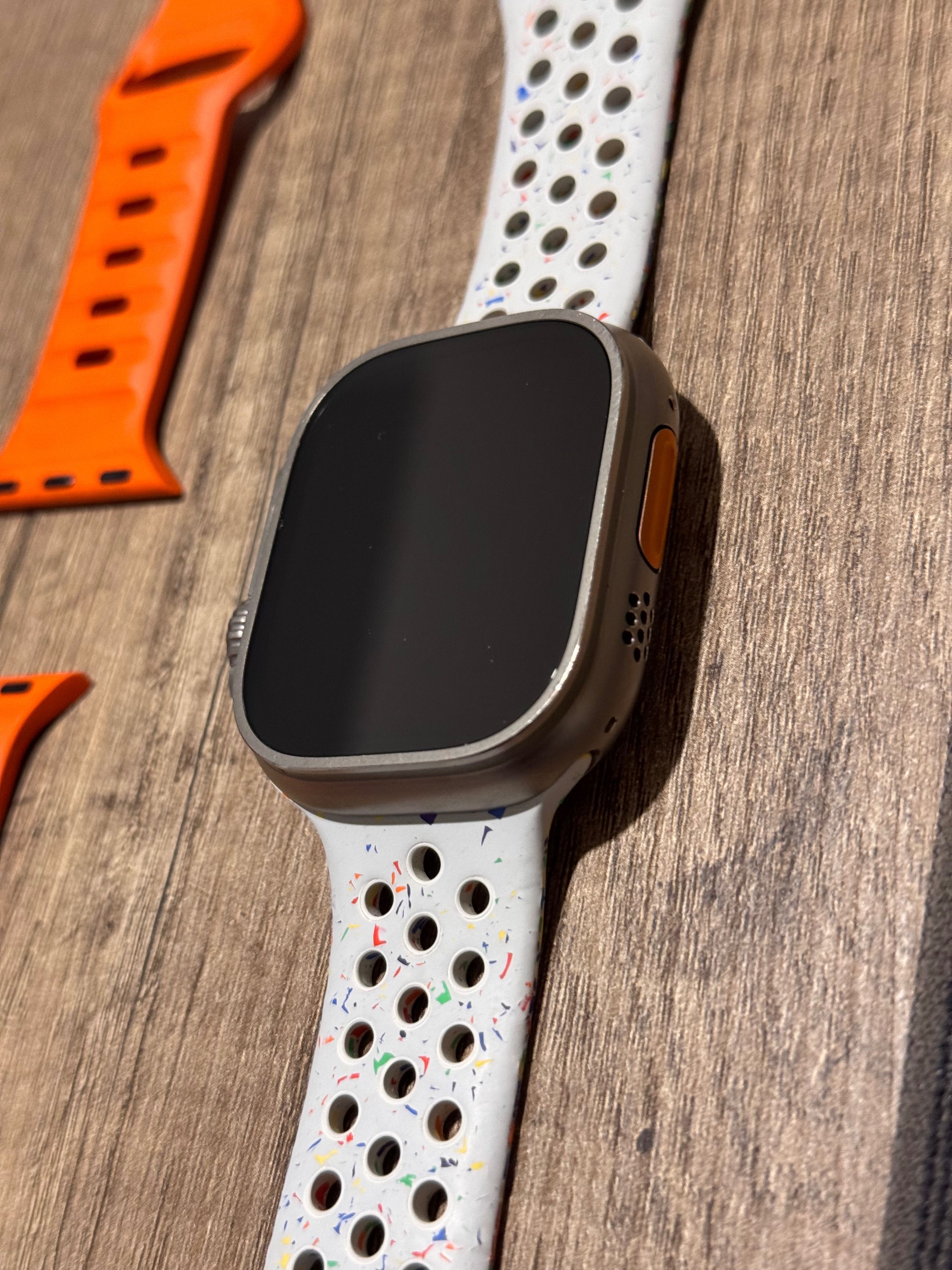 Apple Watch Ultra 1 GPS + Cellular - c/ 1 ano de Garantia + Pulseiras