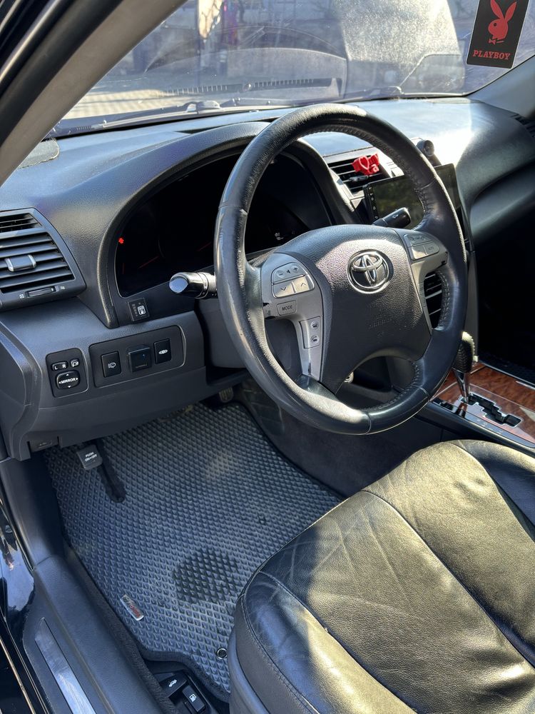 Toyota Camry 2010