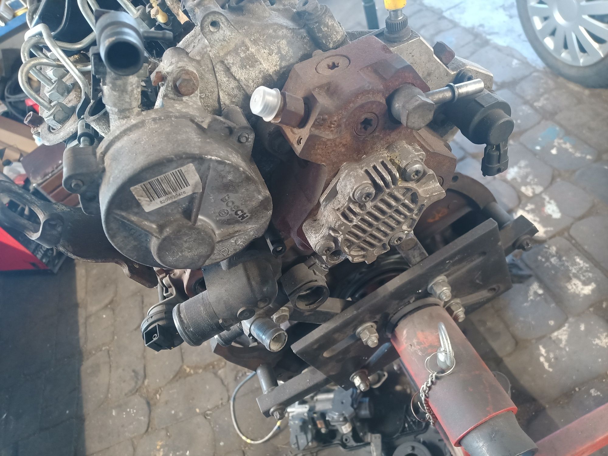 Turbina Renault Trafic 2.0 dci + czesci