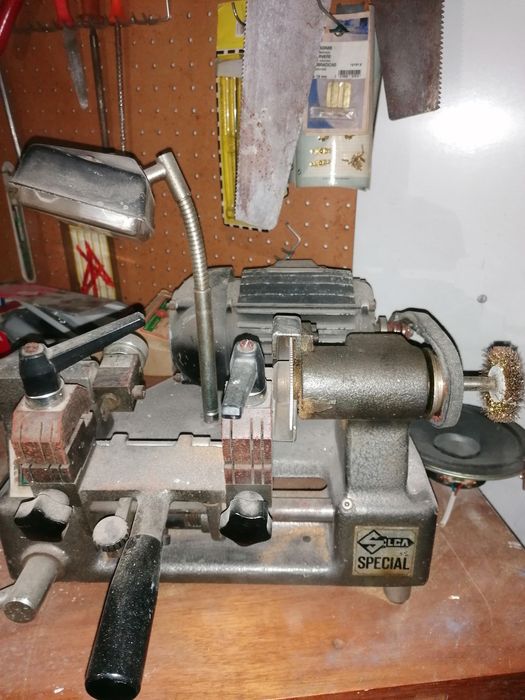 Máquina de fazer chaves