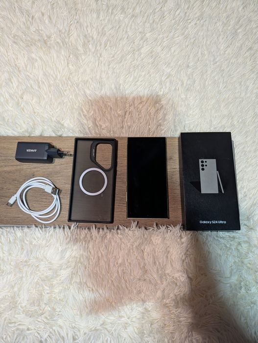 Samsung Galaxy S24 Ultra 256GB + Capa MagSafe + Carregador 65W