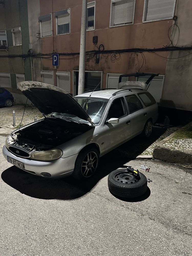 Ford mondeo sw 1999 1.8TD preço negociavel para peças ou reforma