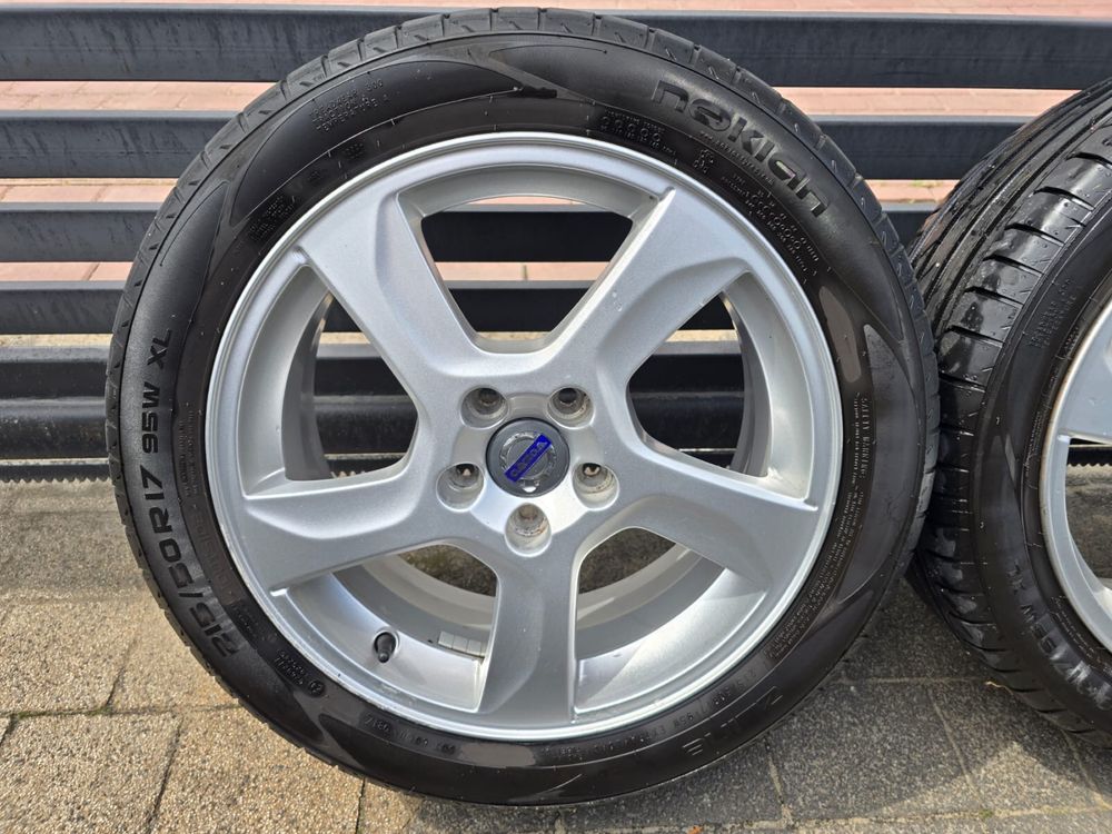 Koła Volvo 215/50/17 5x108