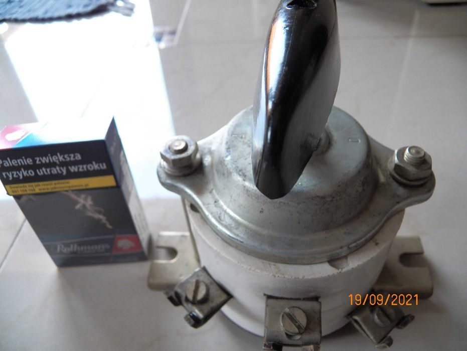 Wyłącznik pakietowy, warstwowy 500V, 60A.