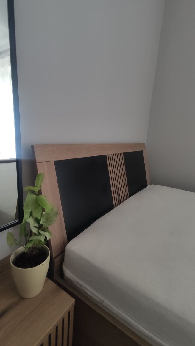 Łóżko 140 x 200 z pojemnikiem Aris As14 Dąb/Czarny