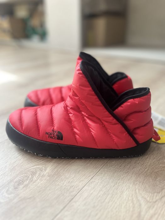 Сліпони дутики оригінал жіночі The north face розмір 42