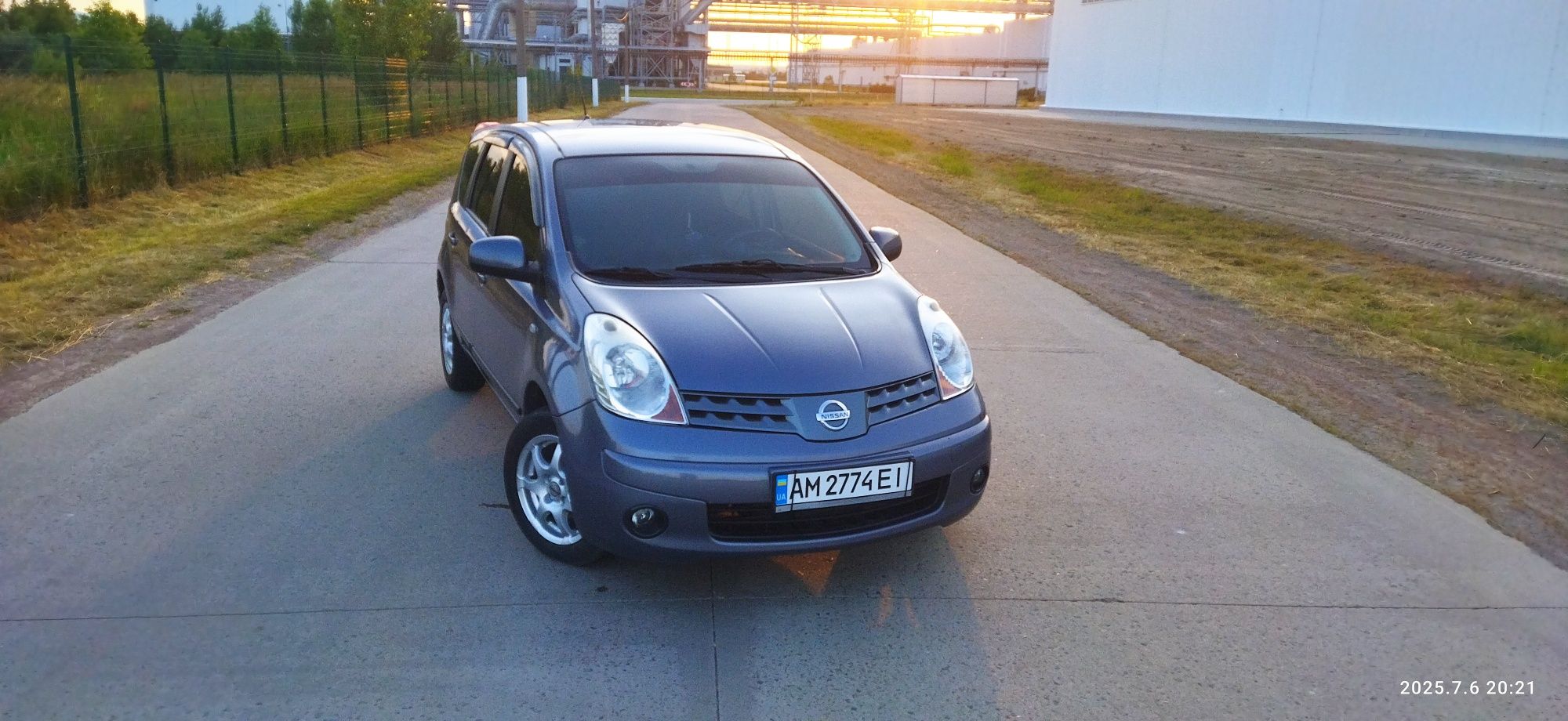 Продам автомобіль Нисан Ноте 2007р.в