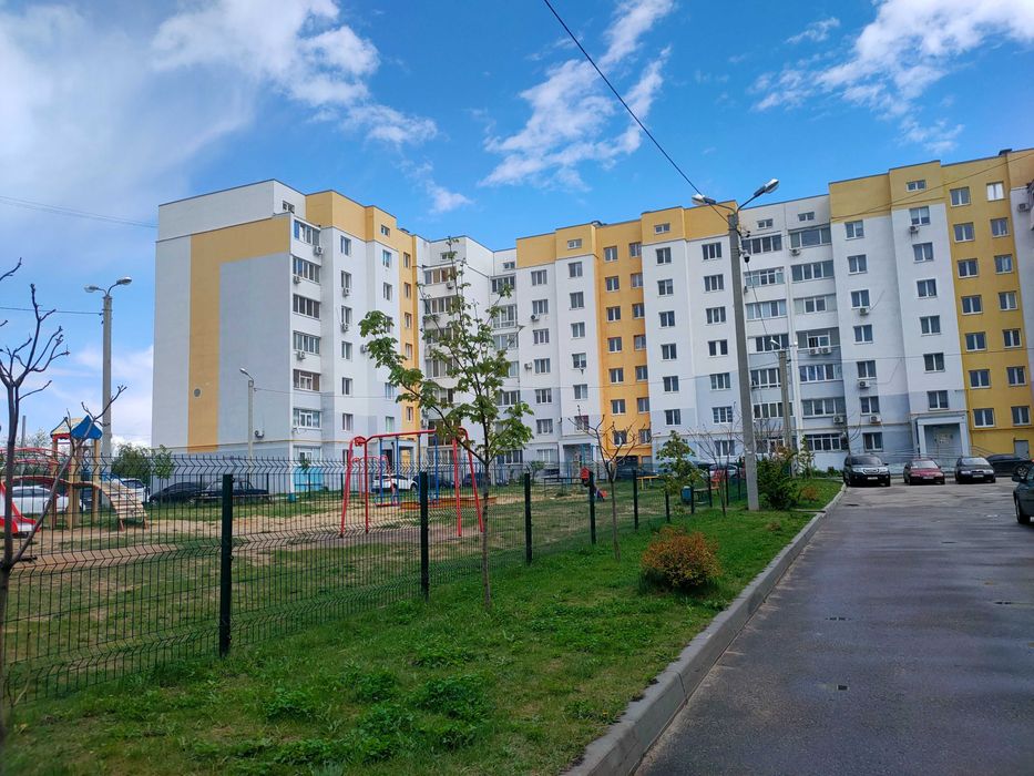 ЖК Ньютона, ул Федоренко, Продам 1 ком квартиру пл 43м2, этаж 4/7ми! A